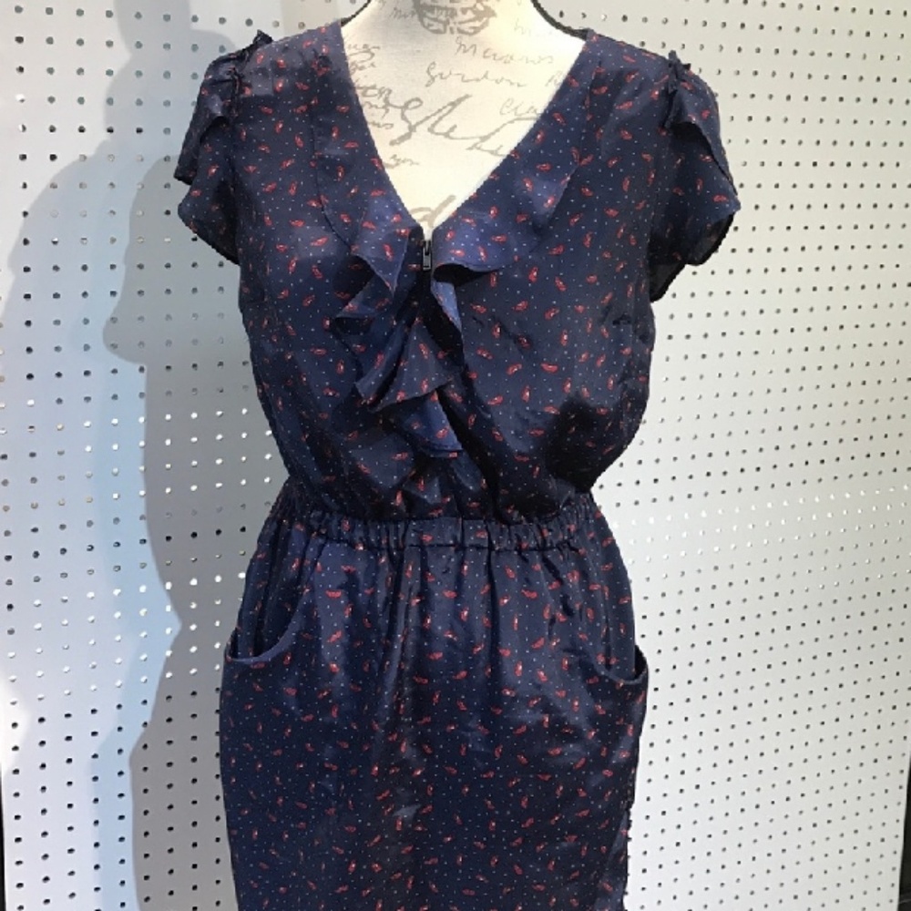 Jessica Simpson dress size medium